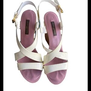 Women's Vintage White Louis Vuitton Strappy Sandals Size 36